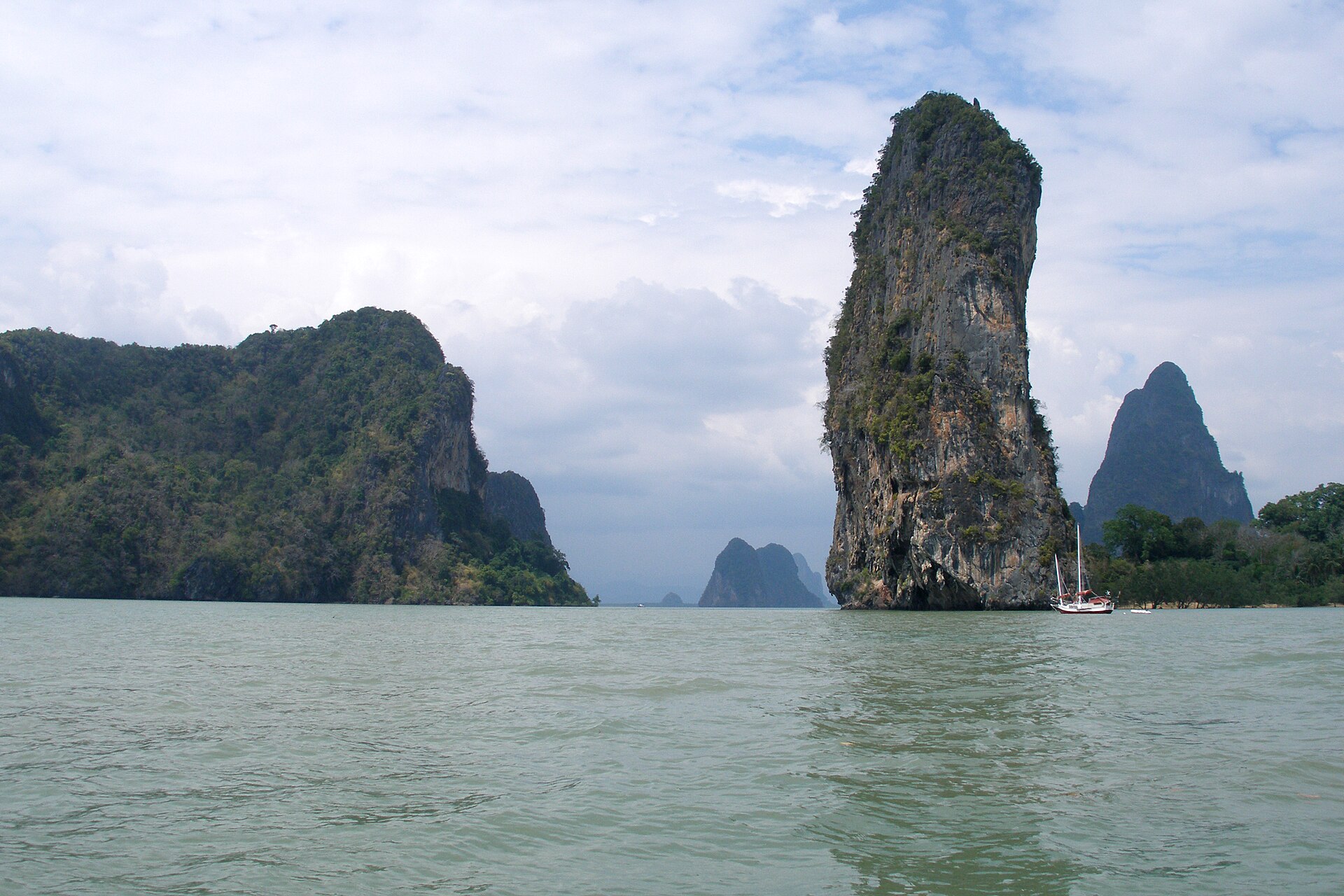 Krabi limestone karst sea