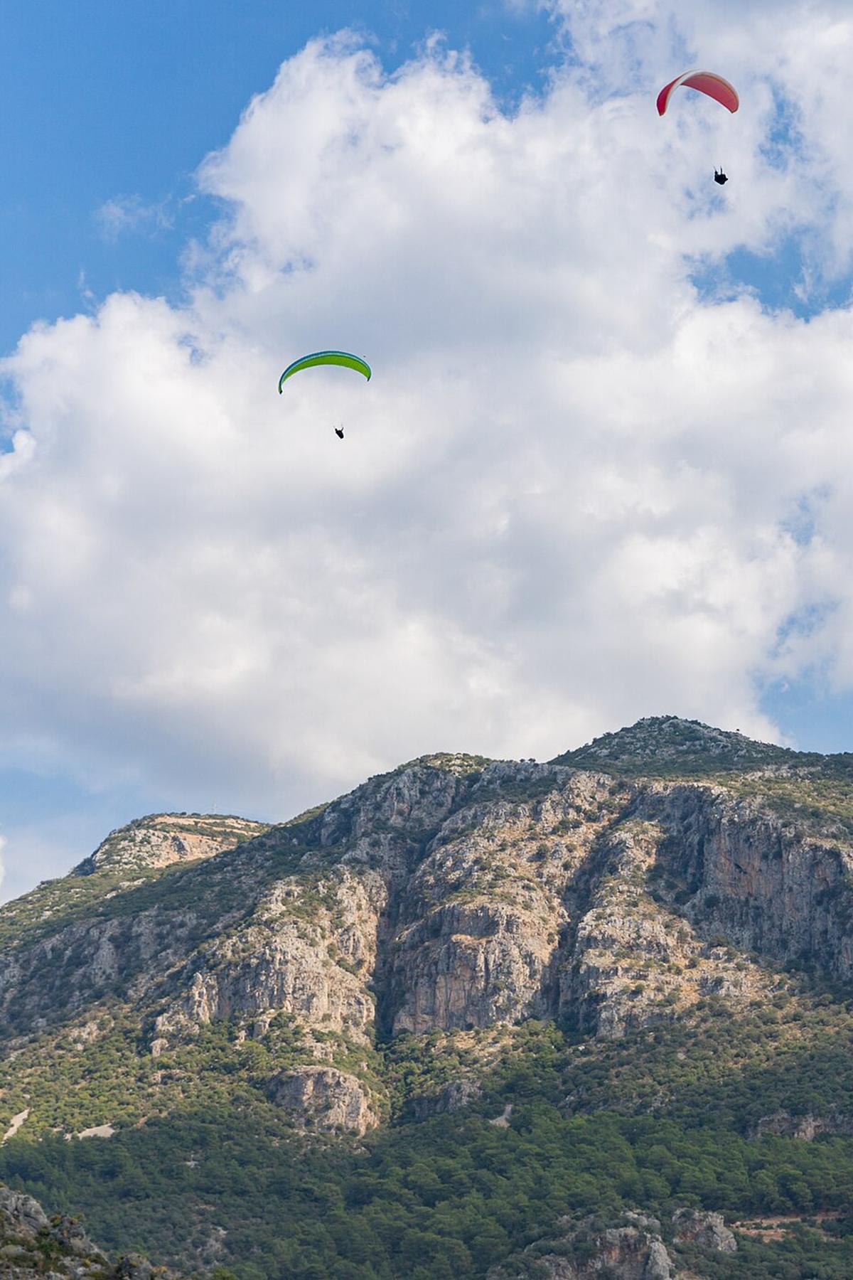 Oludeniz lagoon paragliding Turkey