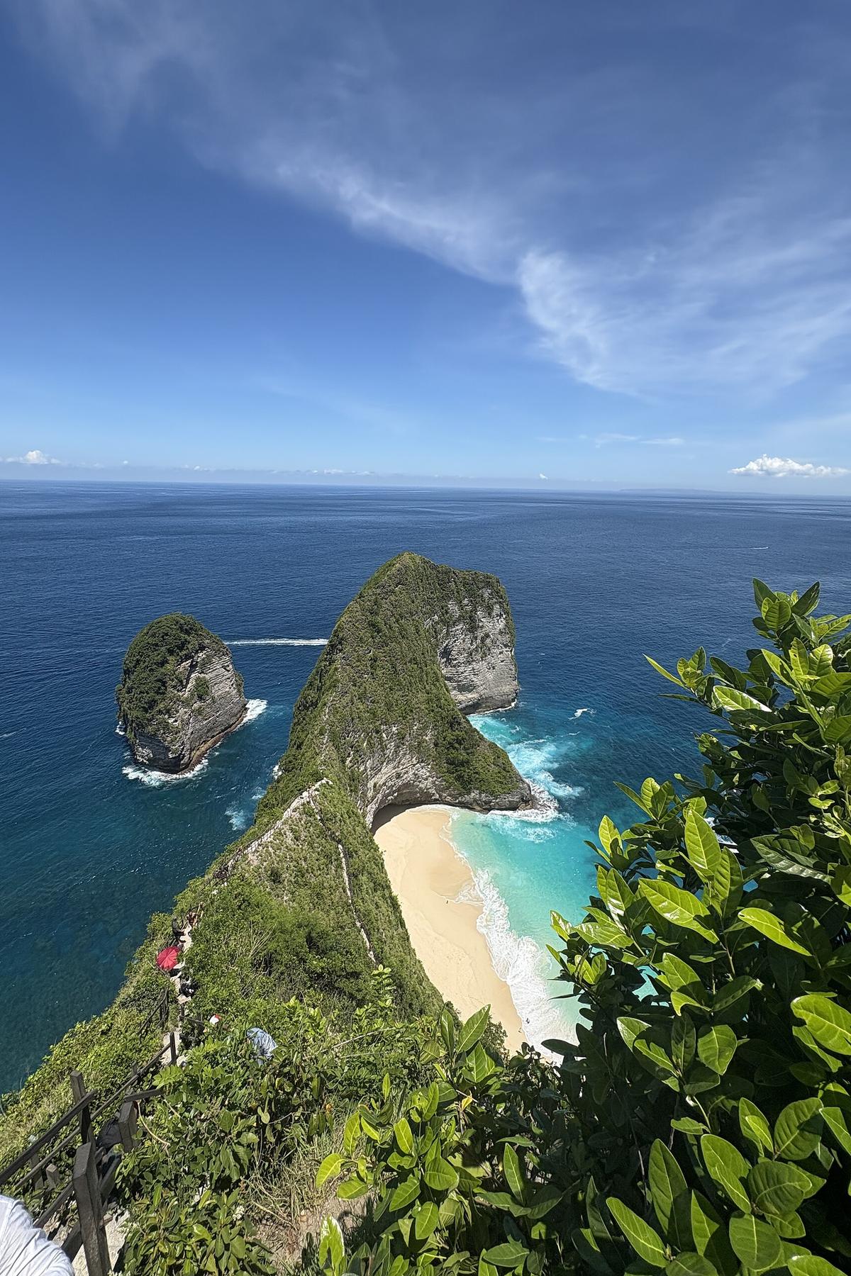 Nusa Penida Kelingking beach