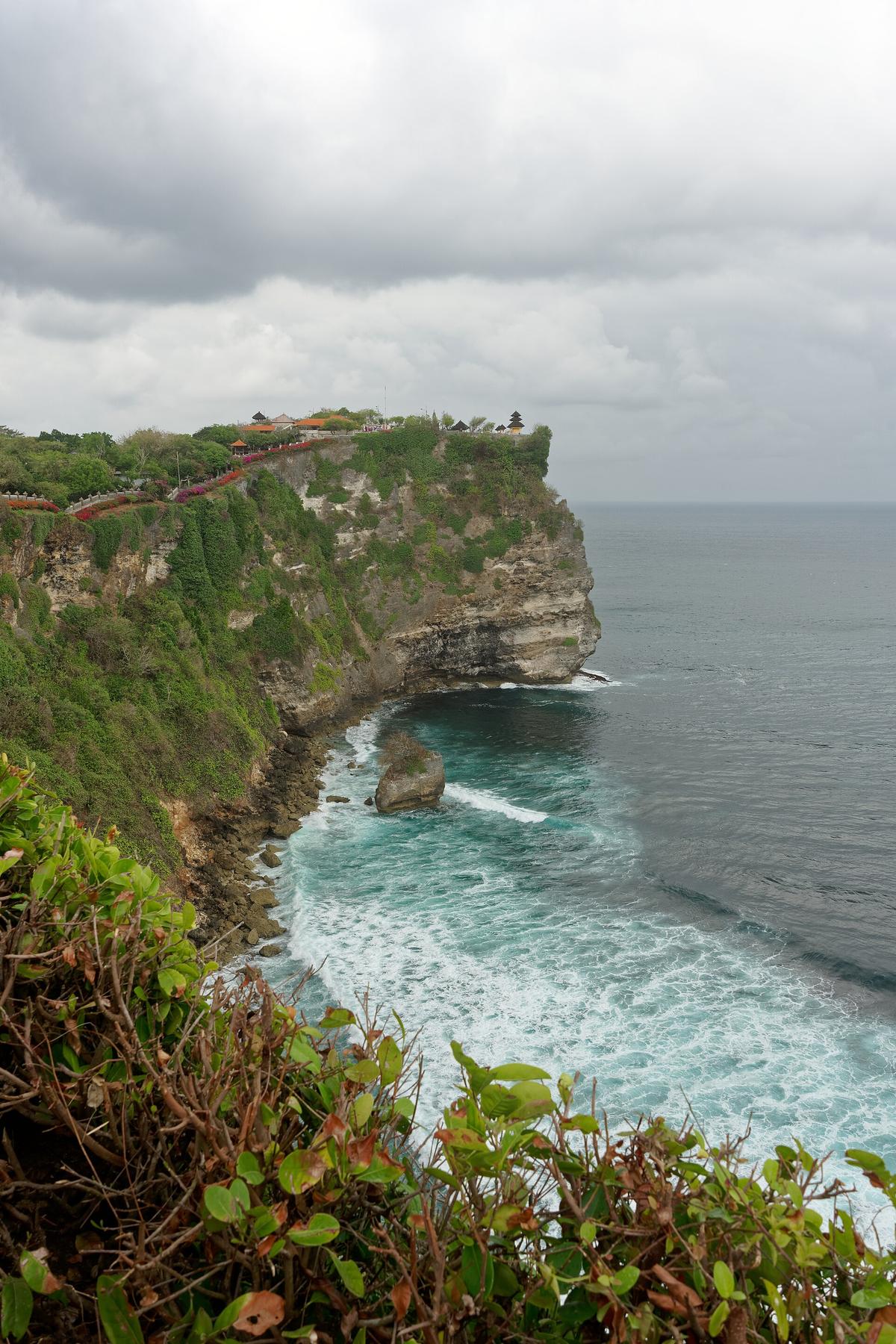 Uluwatu temple Bali cliff